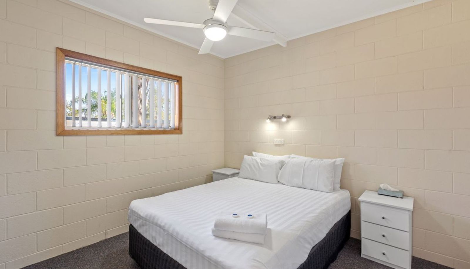 Room - Discovery Parks - Lake Bonney