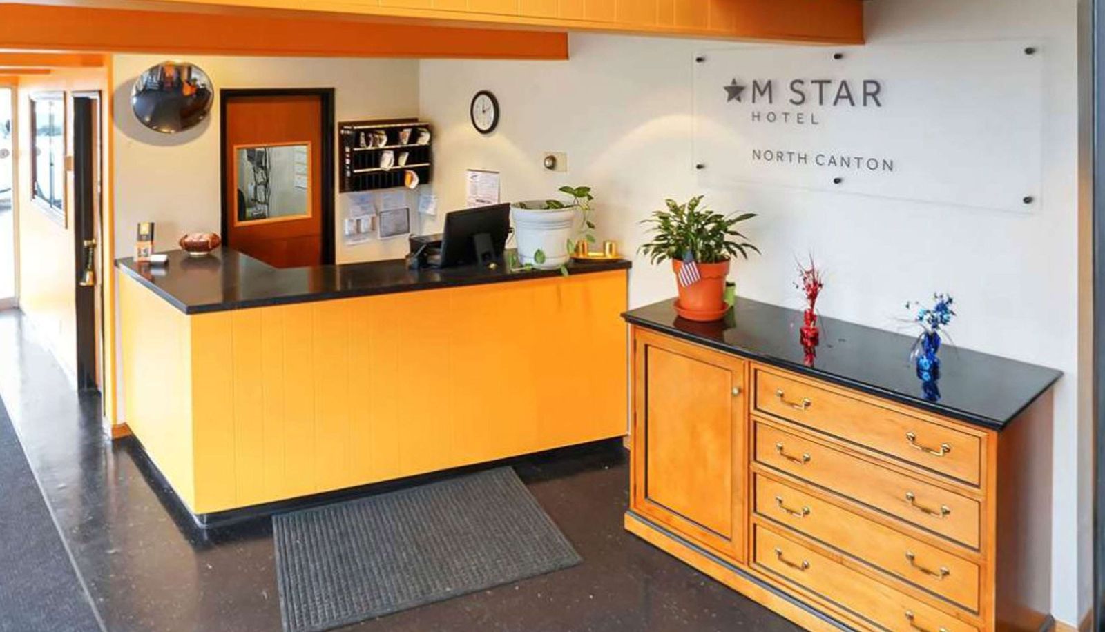 Lobby - M Star Hotel North Canton - Ha