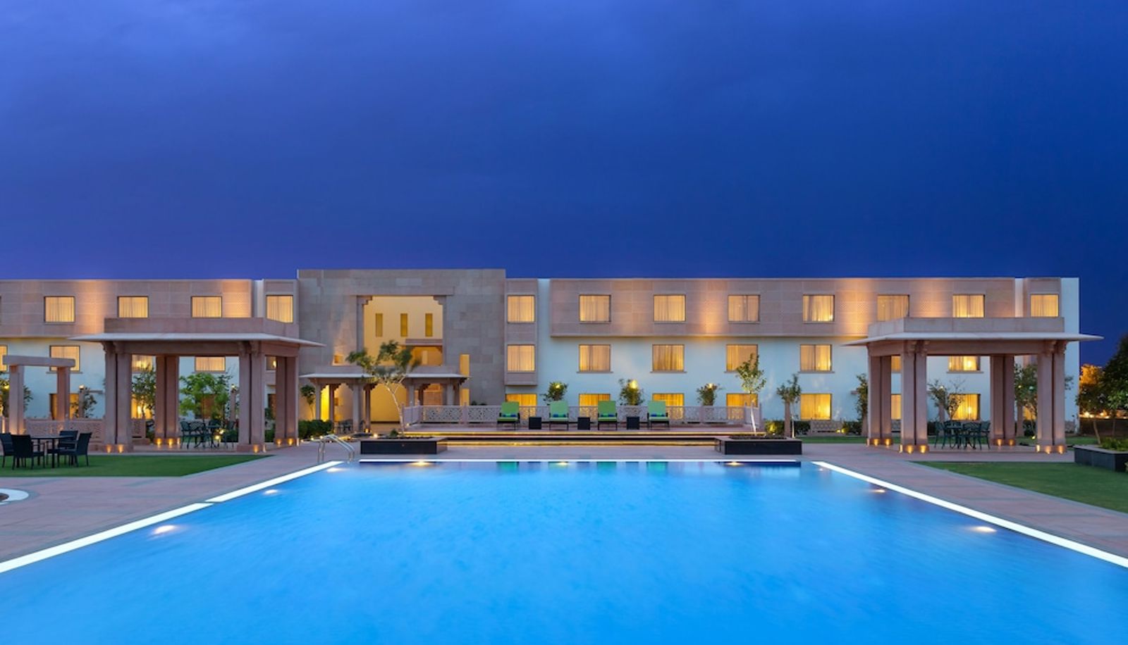 Pool - Jodhpur Welcomhotel by ITC Hotels