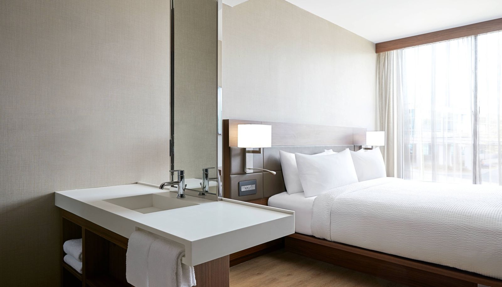 Room - AC Hotels by Marriott Raleigh North Hills