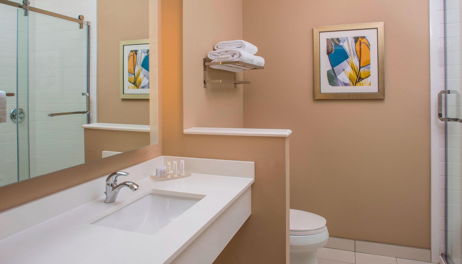 Room - Faifield Inn and Suites by Marriott Cut Off-Galliano