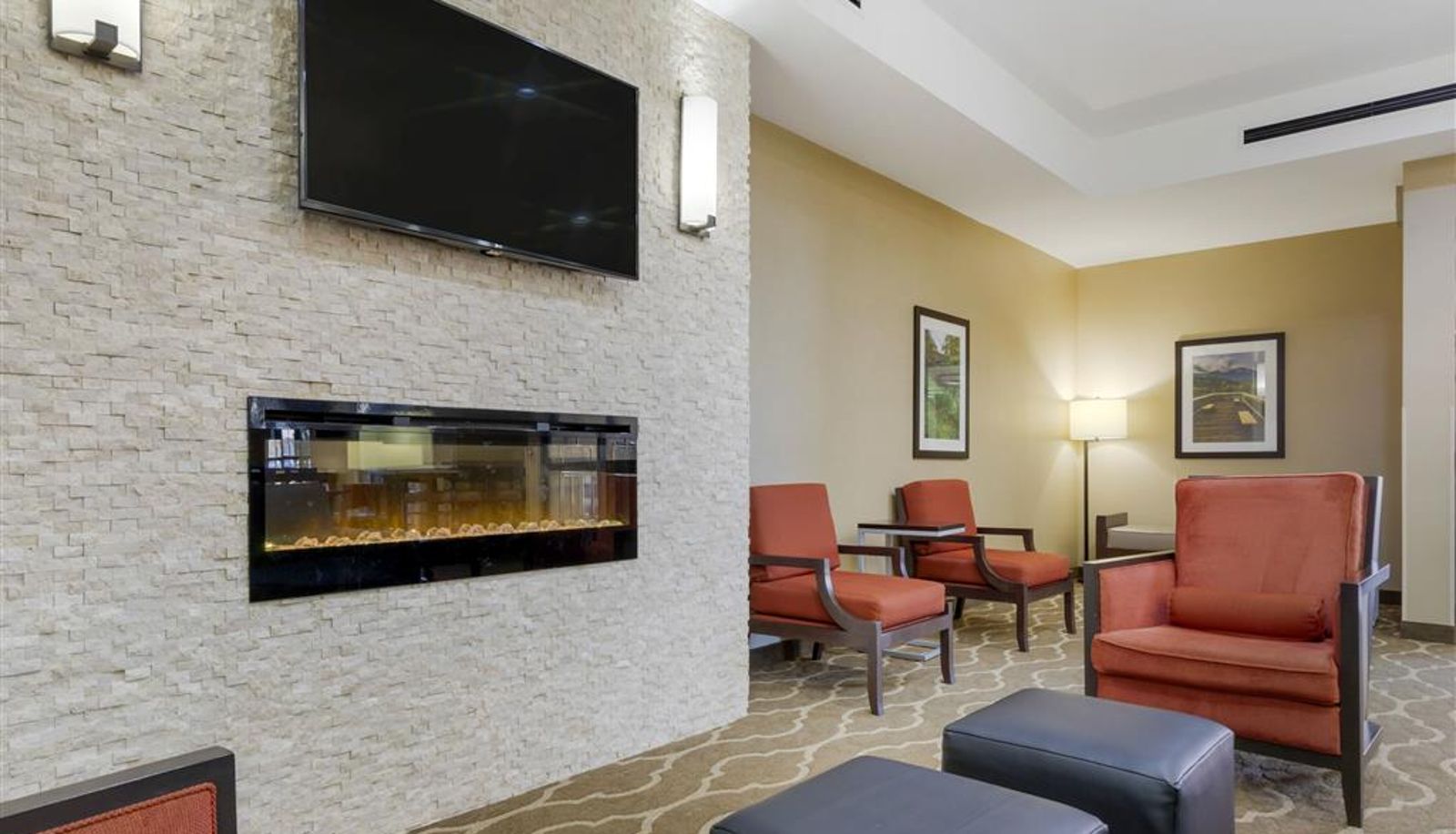 Hall - COMFORT SUITES GREENVILLE SOUTH