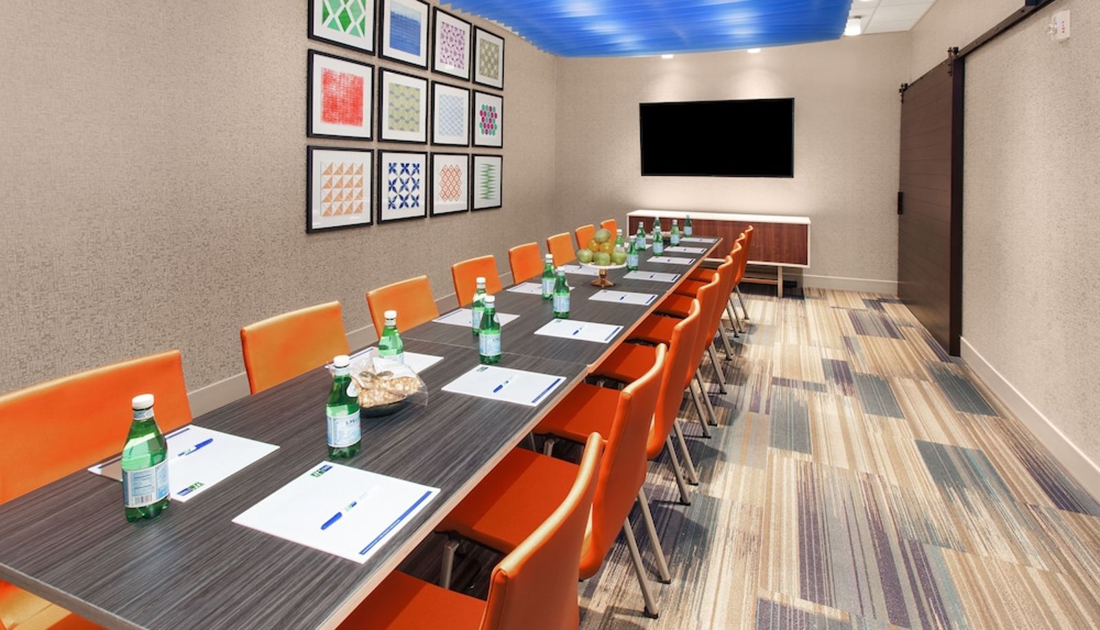Meeting room - Holiday Inn Express & Suites STERLING HEIGHTS-DETROIT AREA by IHG