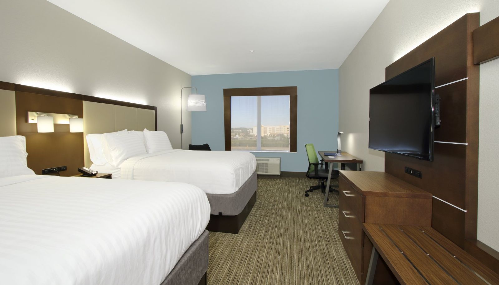 Zimmer - Holiday Inn Express & Suites COLUMBUS NORTH by IHG