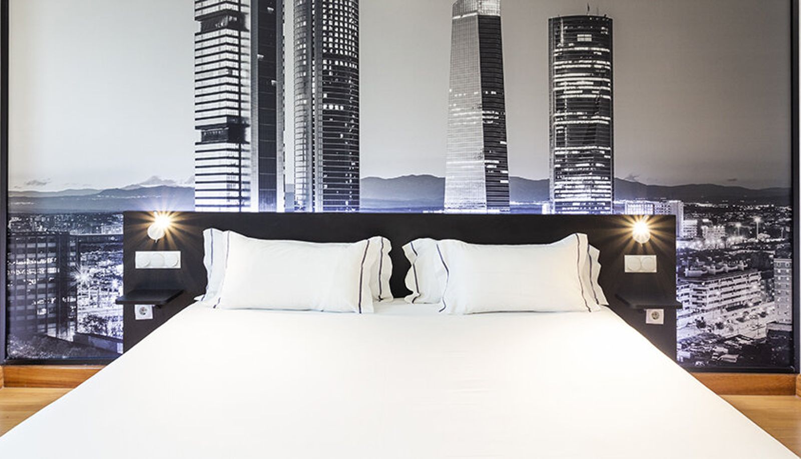 Informacje - B&B HOTEL Madrid Aeropuerto T4