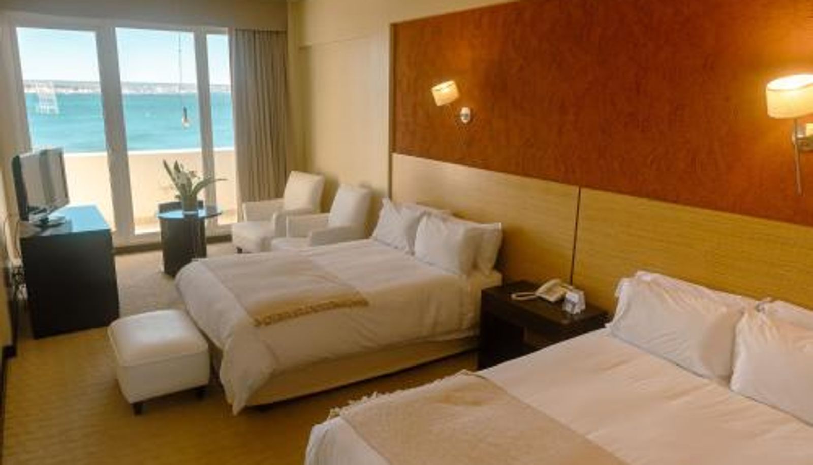 Info - Rayentray Grand Hotel