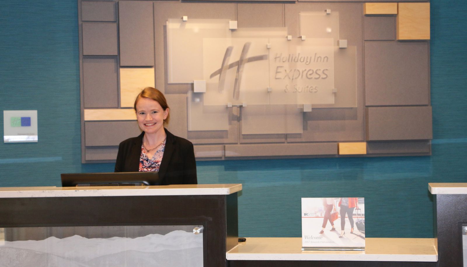 Info - Holiday Inn Express & Suites HENDERSONVILLE SE - FLAT ROCK by IHG