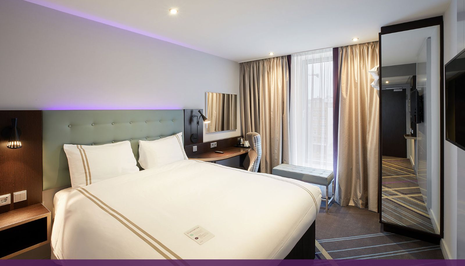 Room - Premier Inn Lindau