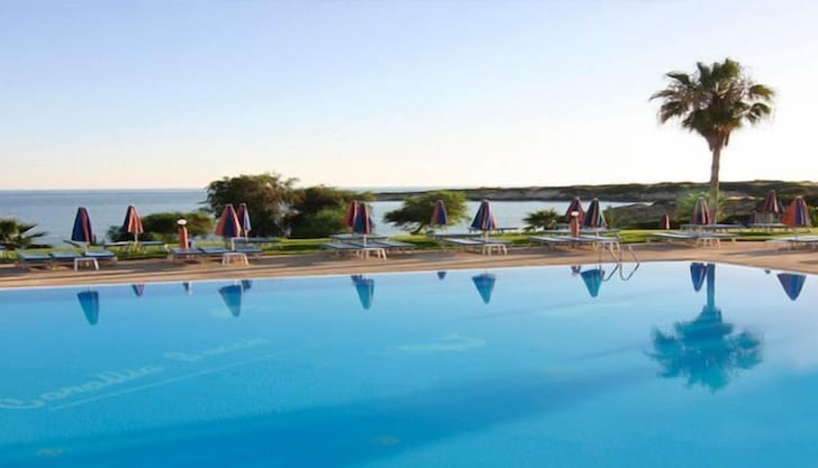 Pool - Corallia Beach Hotel Apartments