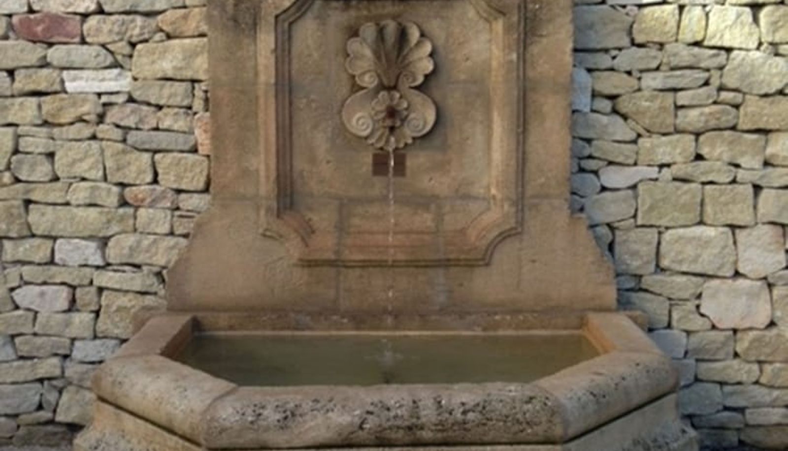 Giardino - First Inn Hotel APT LUBERON