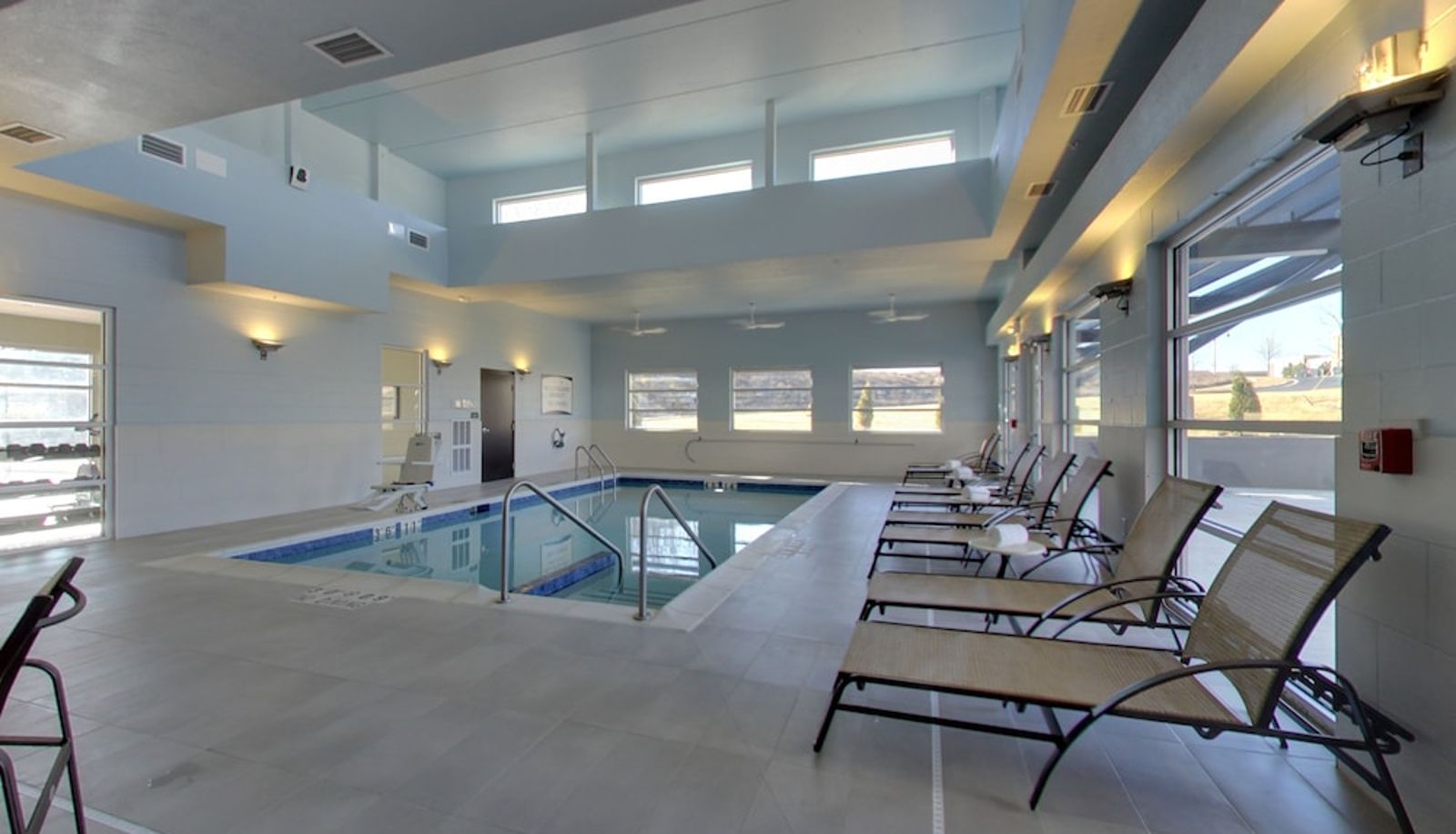 Pool - Staybridge Suites MADISON - FITCHBURG by IHG