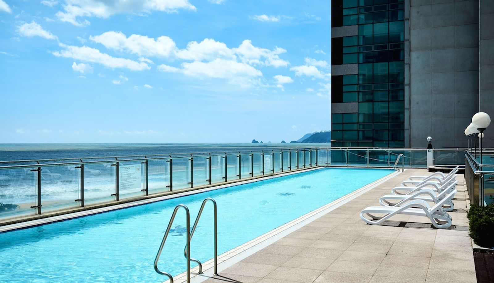 Pool - Kolon Seacloud hotel