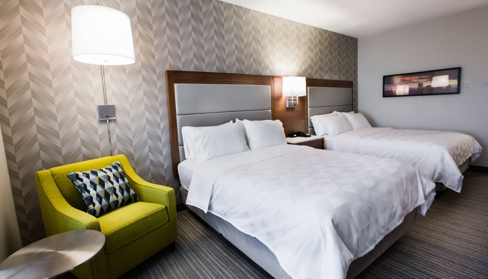 Room - Holiday Inn & Suites CALGARY SOUTH - CONFERENCE CTR by IHG