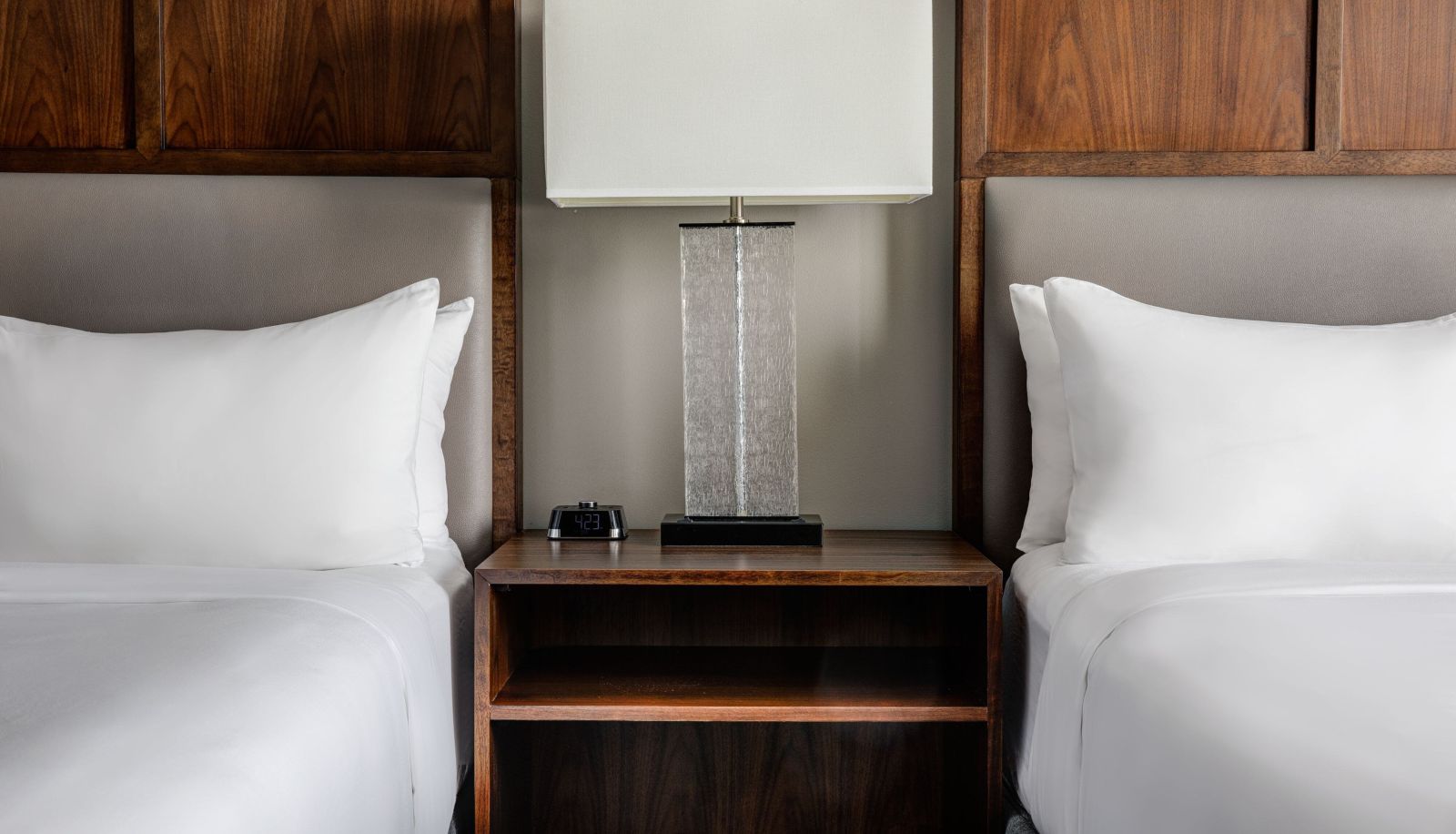 Zimmer - Omaha Marriott Downtown at the Capitol District