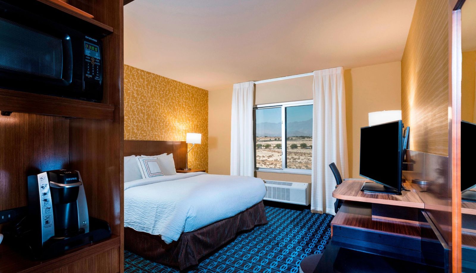 Room - Fairfield Inn and Suites by Marriott Palm Desert Coachella Valley