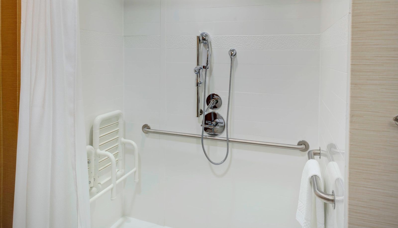 Zimmer - Fairfield Inn and Suites by Marriott Holllister