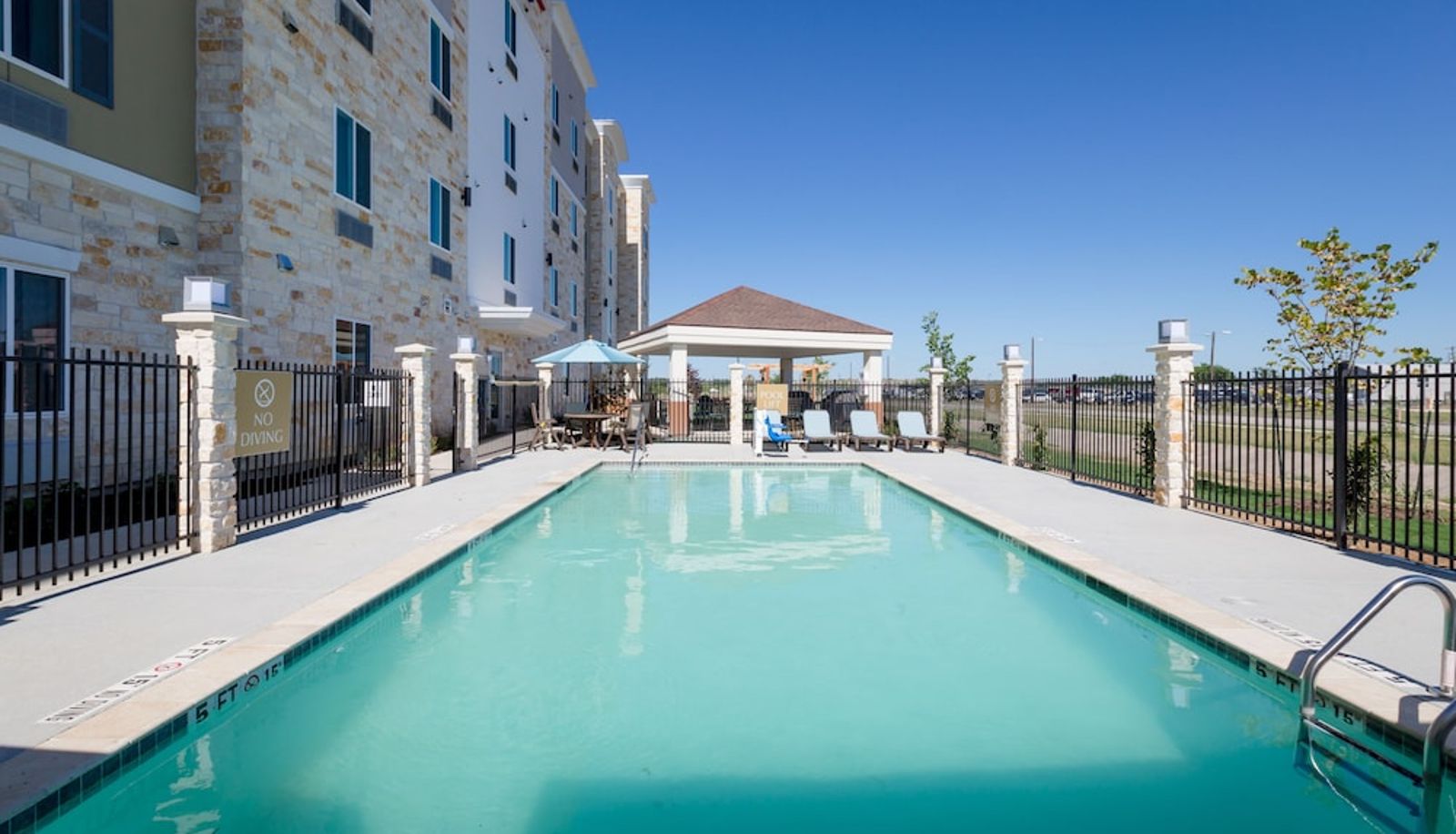 Pool - Candlewood Suites BUDA - AUSTIN SW by IHG