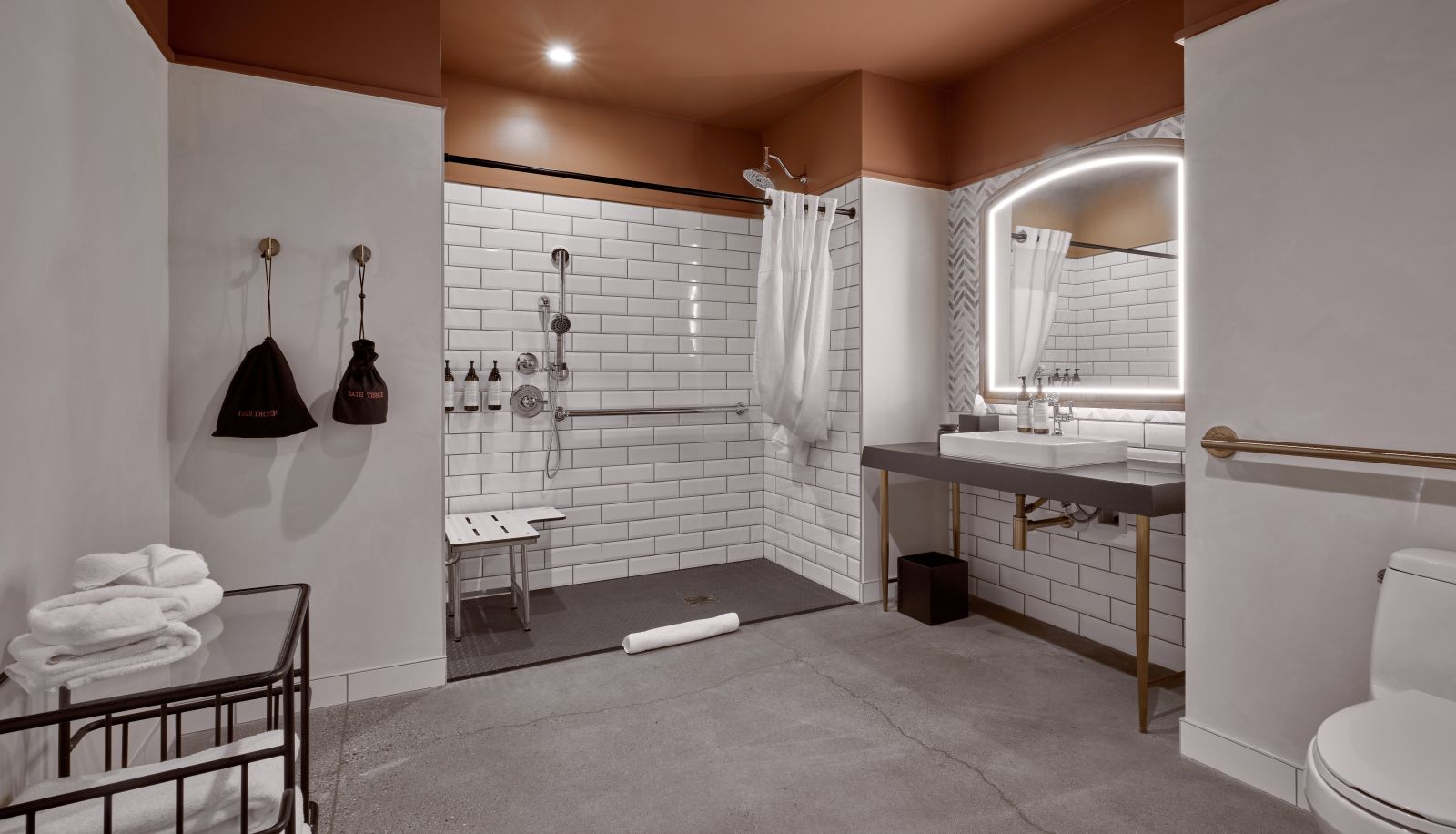 Room - Detroit Foundation Hotel
