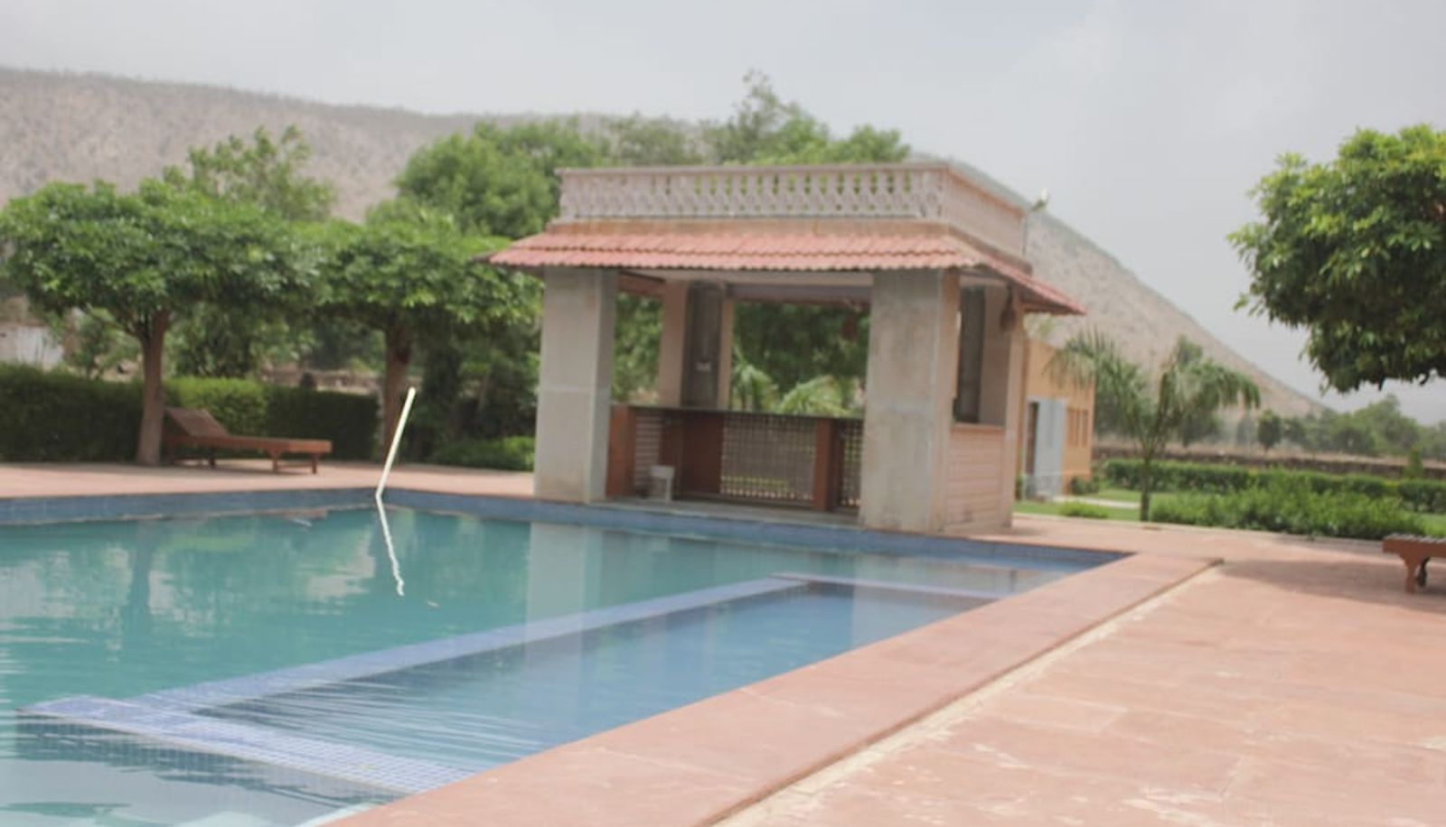 Piscina - Sariska Tiger Camp Resort