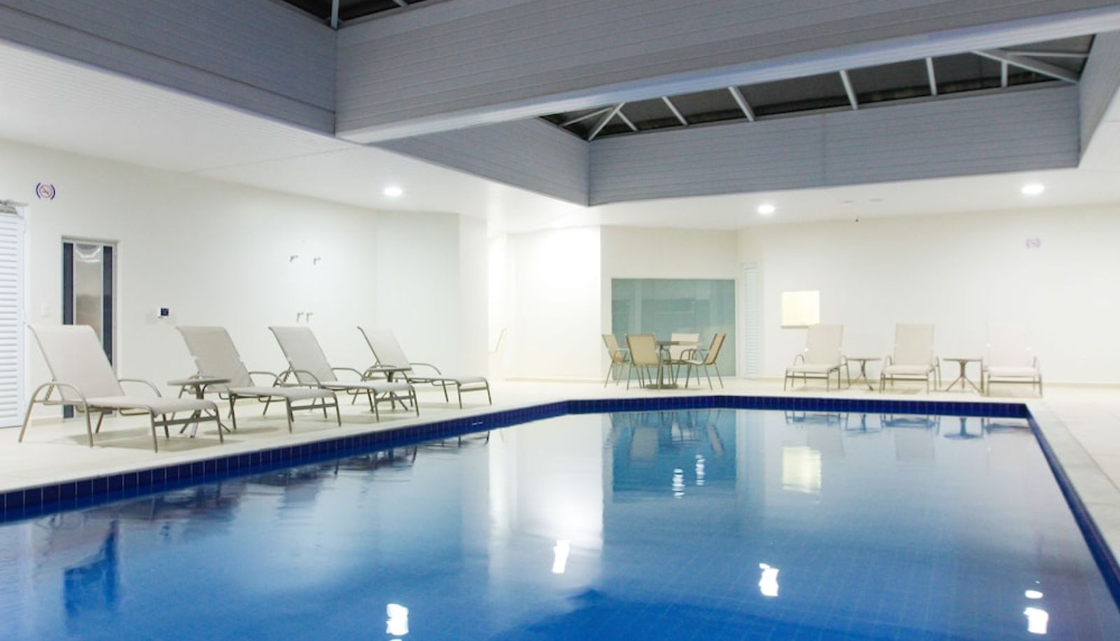 Pool - The World Indaiatuba