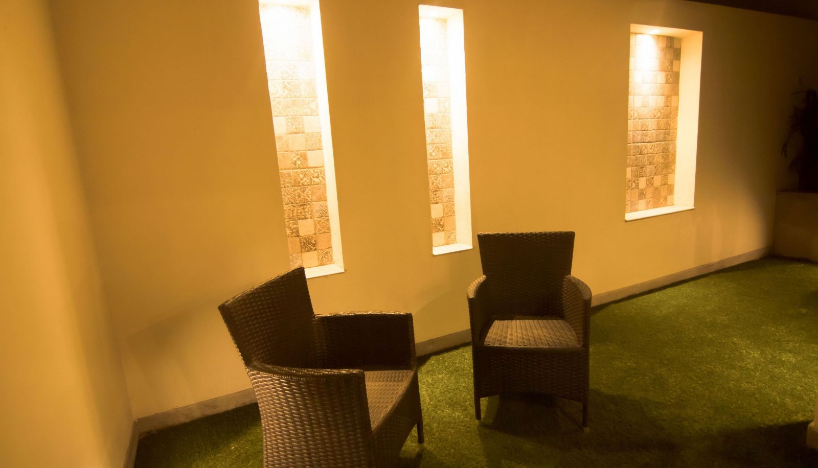 Kamer - RED FOX HOTEL-SECTOR 60-GURUGRAM