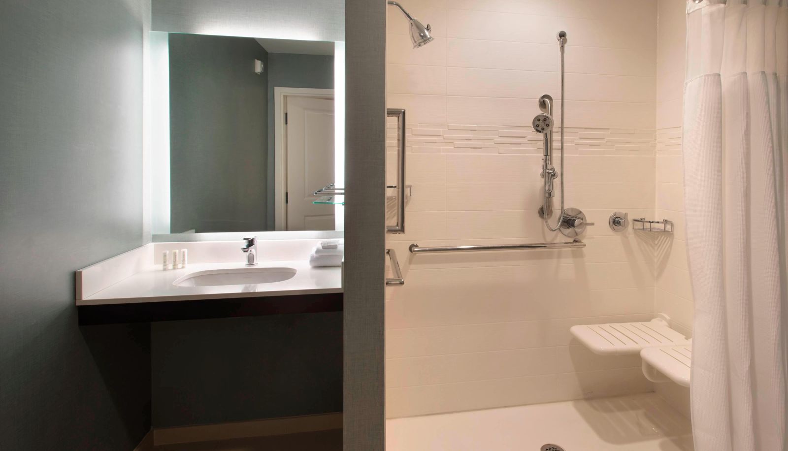 Zimmer - Residence Inn by Marriott New York Long Island-East End
