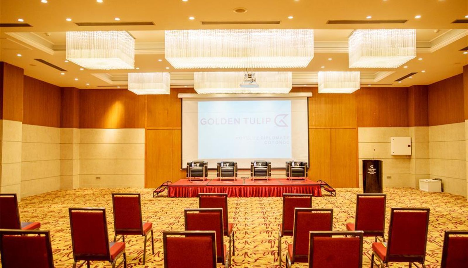 Conference room - Golden Tulip Le Diplomate