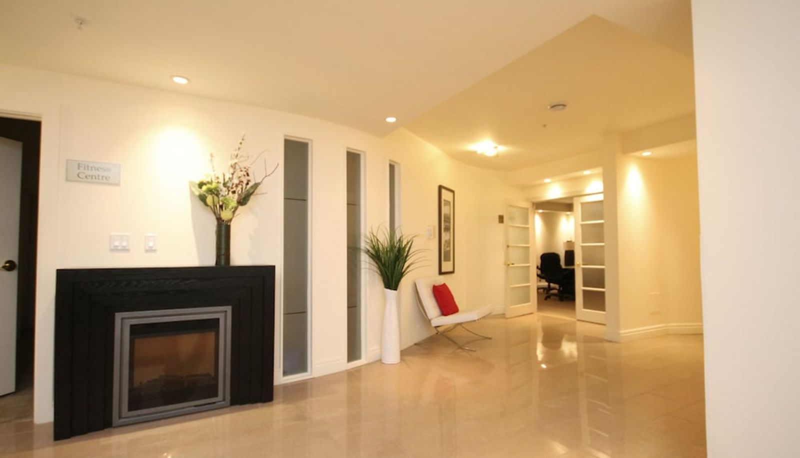 Lobby - Premiere Suites - St. John's Signal Hill