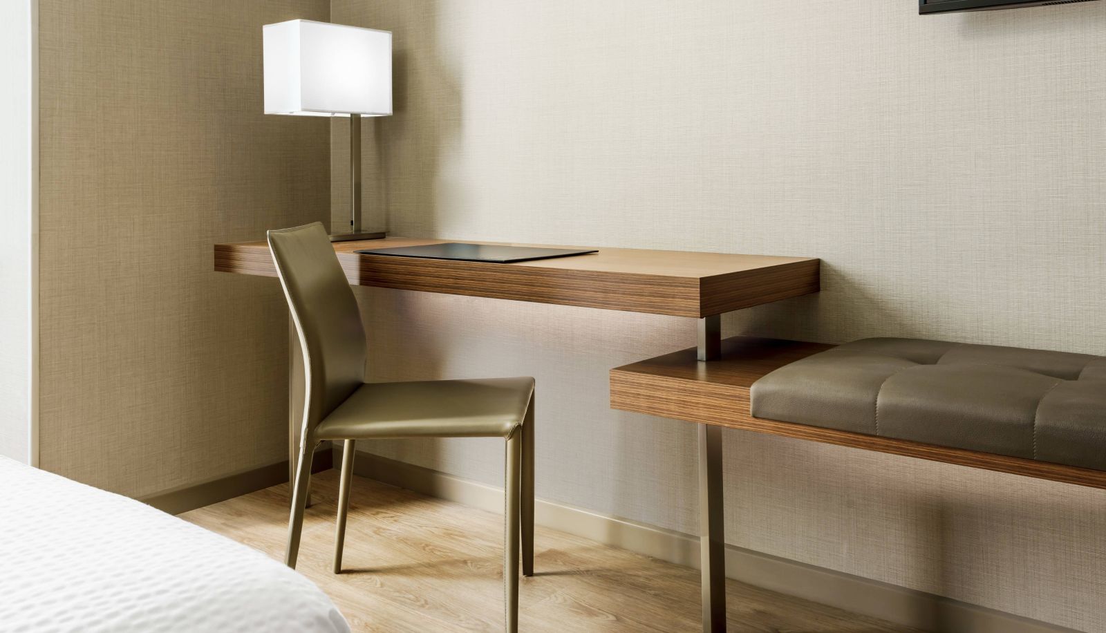 Zimmer - AC Hotels by Marriott San Francisco Airport Oyster Point Waterfront