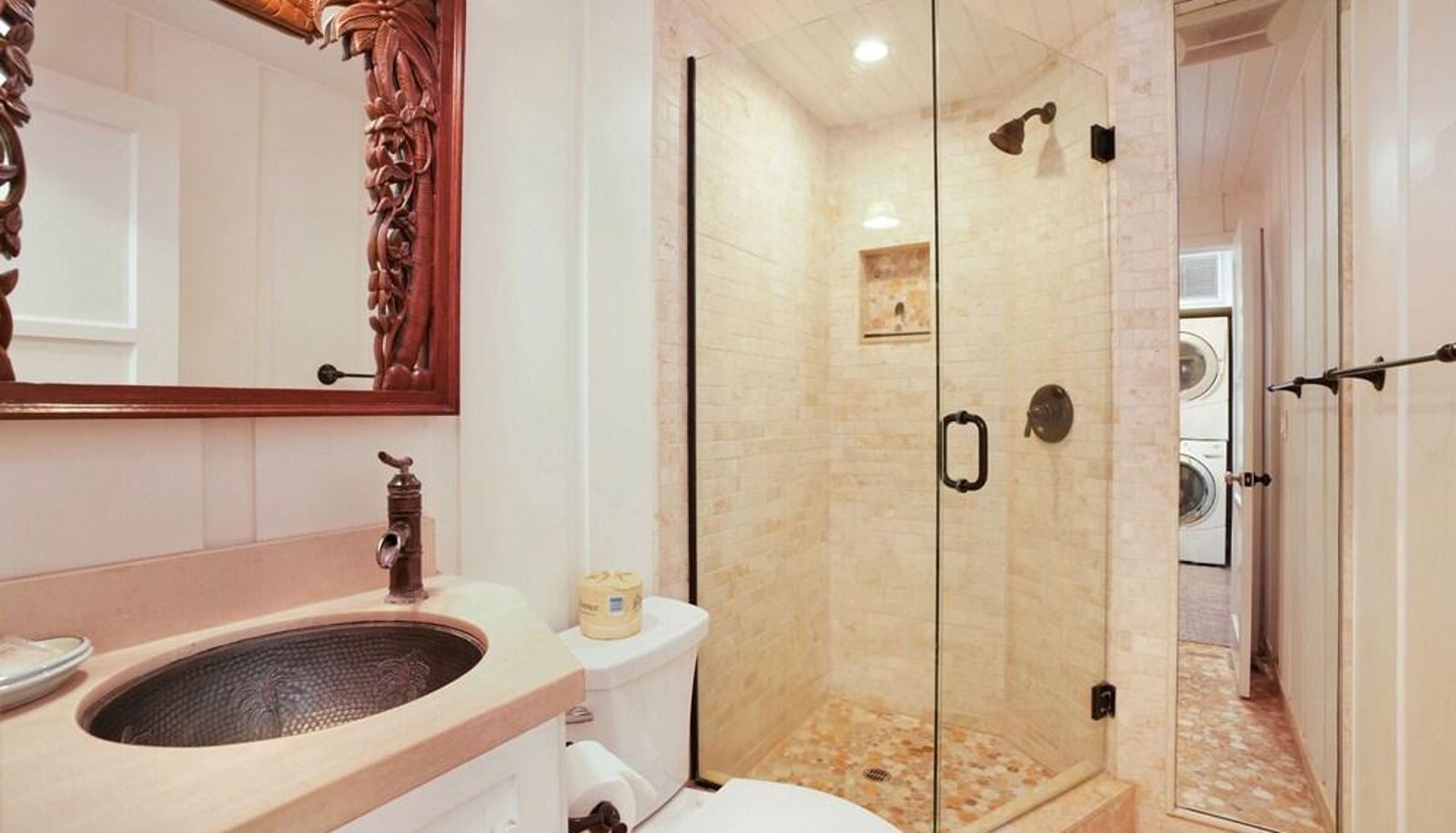 Triple room - 4805 Seashore A Beck 3 Bedroom Duplex