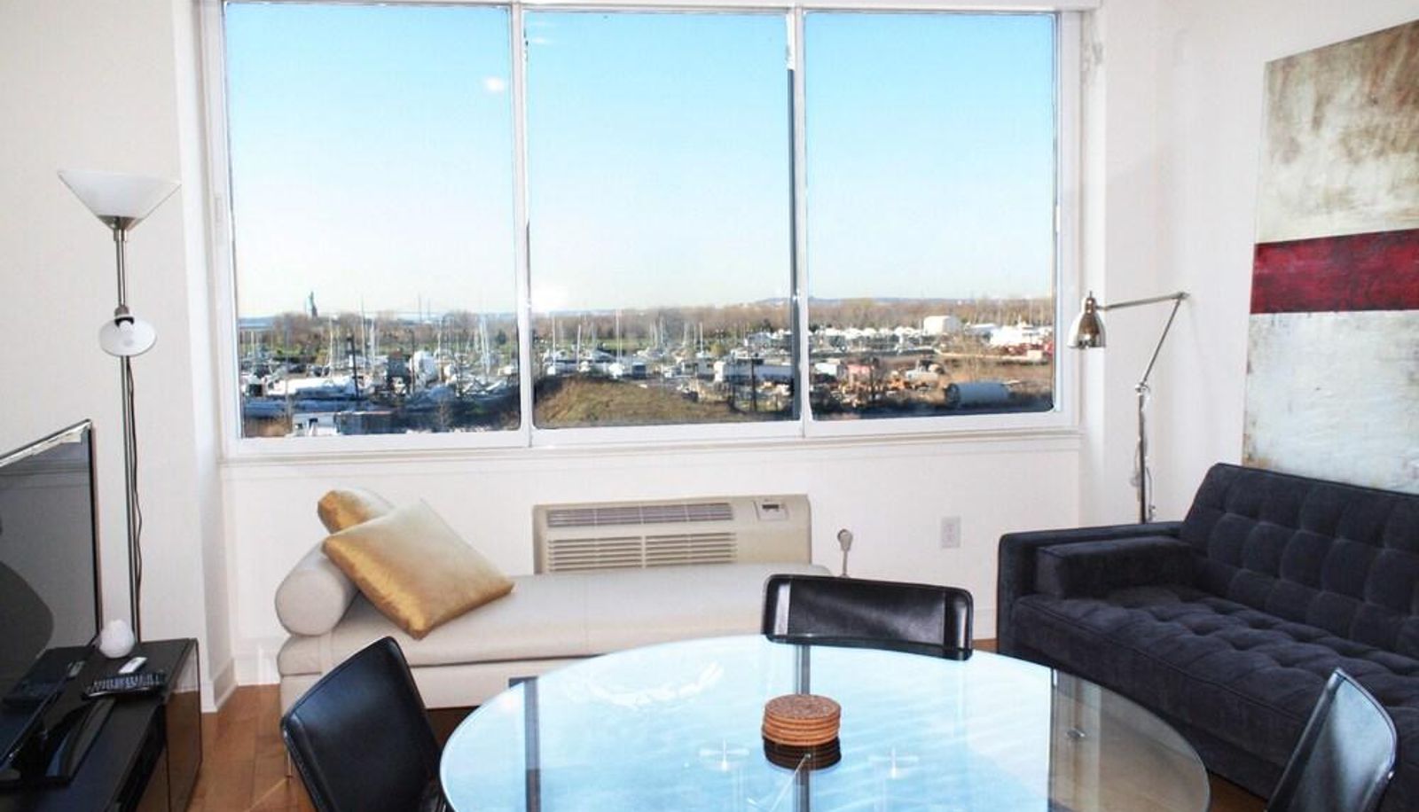 Apartment - Liberty View Suites at the Zenith