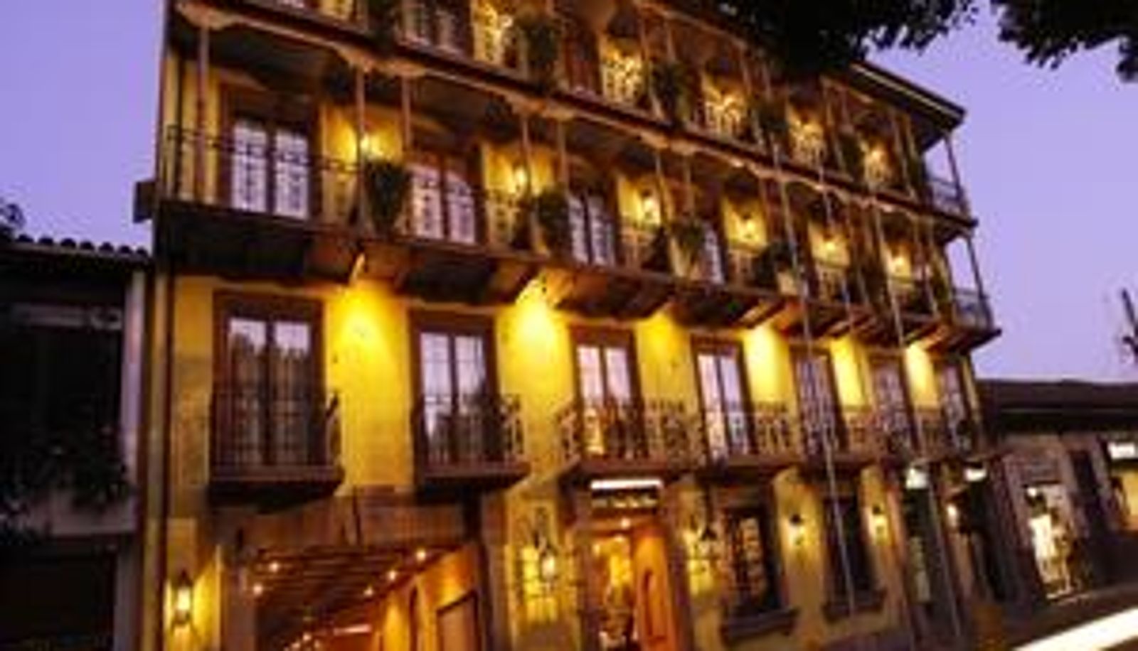 Exterior view - Hotel Santa Cruz