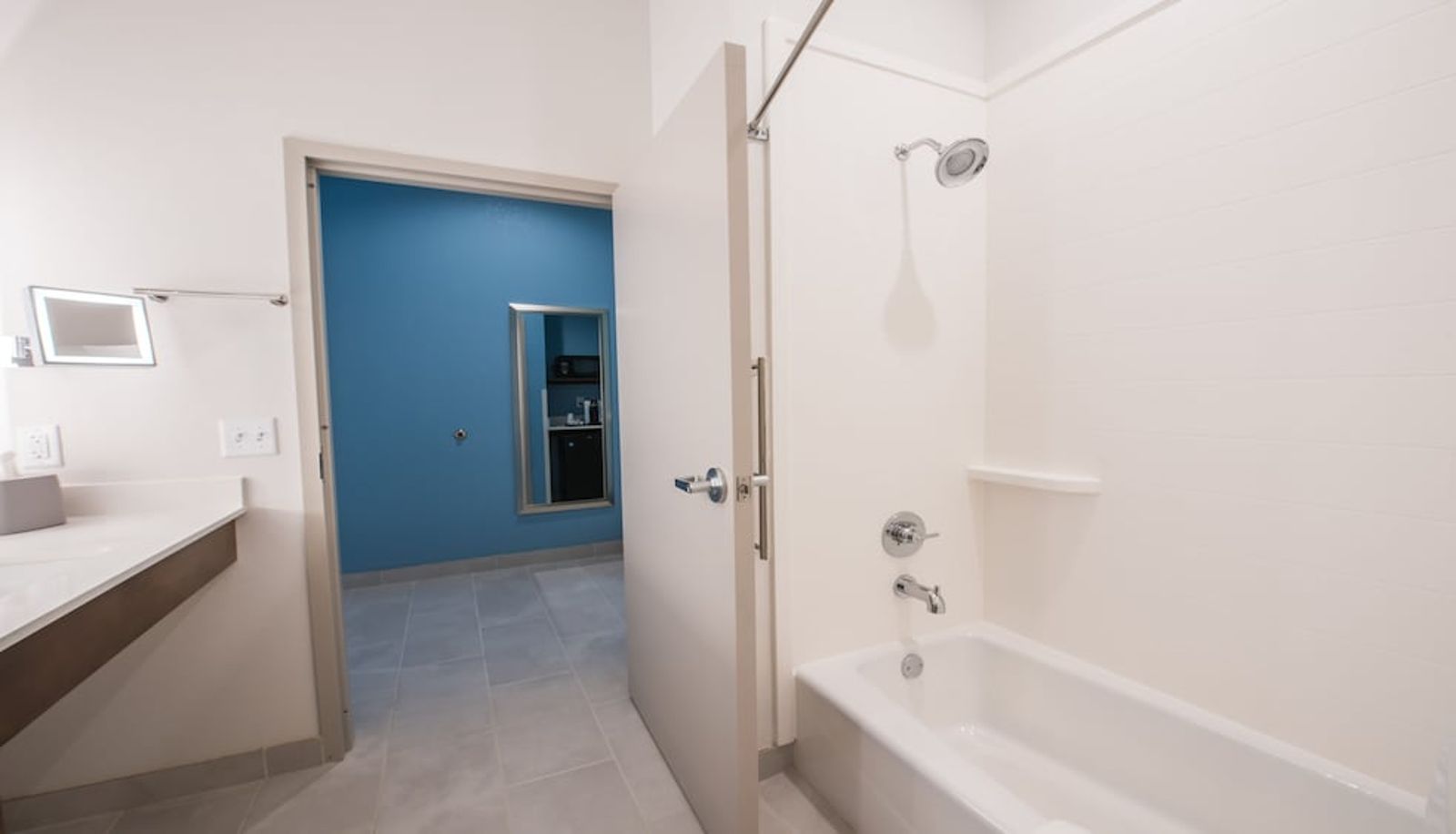 Standard room - Holiday Inn Express & Suites DRIPPING SPRINGS - AUSTIN AREA by IHG
