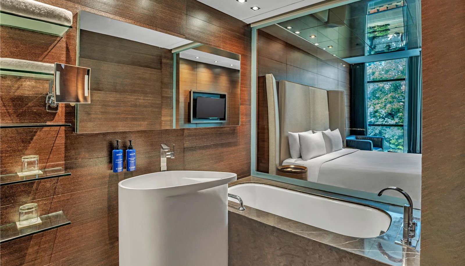 Zimmer - Radisson Blu Bengaluru Atria Point Bengaluru Karnataka IN