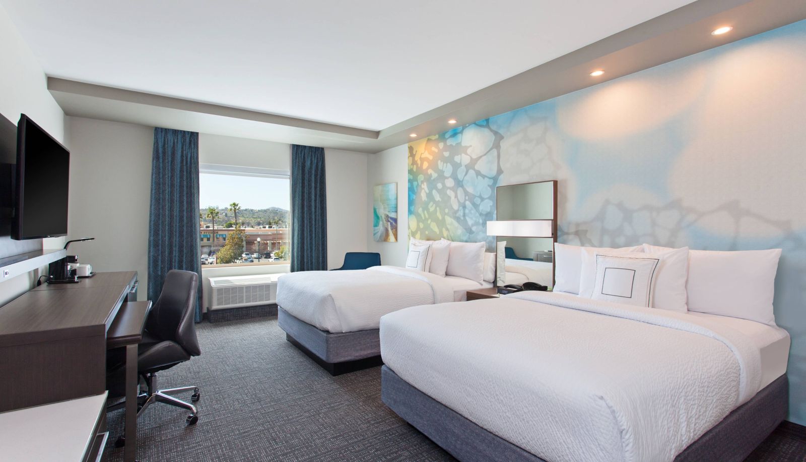 Room - Courtyard by Marriott San Diego El Cajon