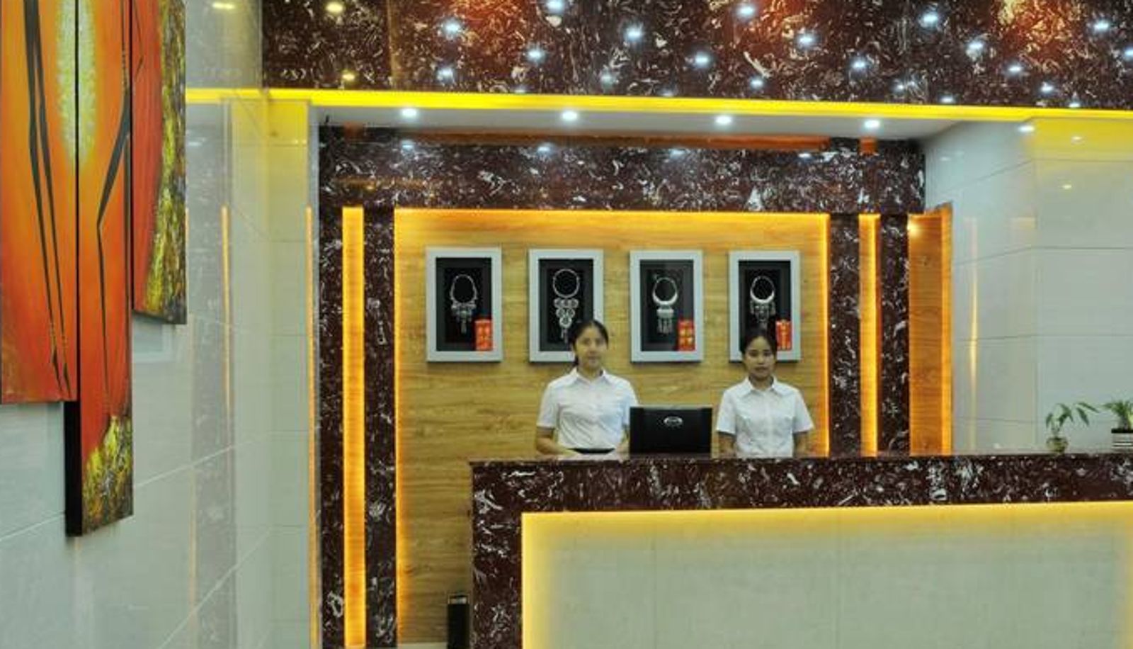 Zona exterior del hotel - Qianbaidu Boutique Hotel