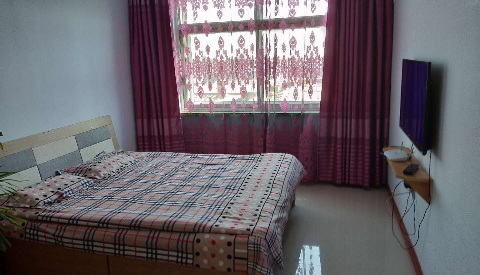 Room - New Passenger Hotel