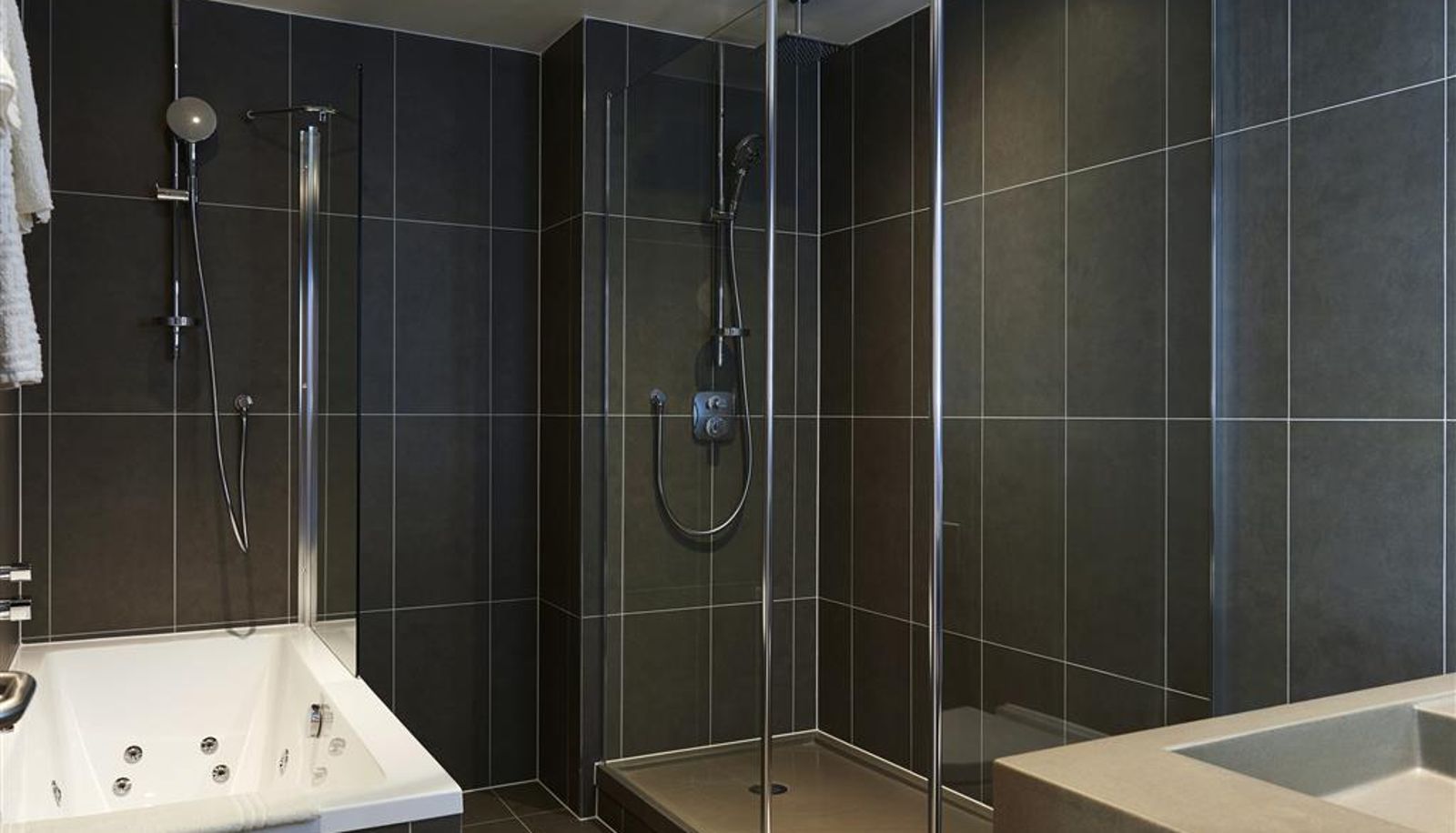 Zimmer - Novotel London Heathrow Airport T1 T2 and T3