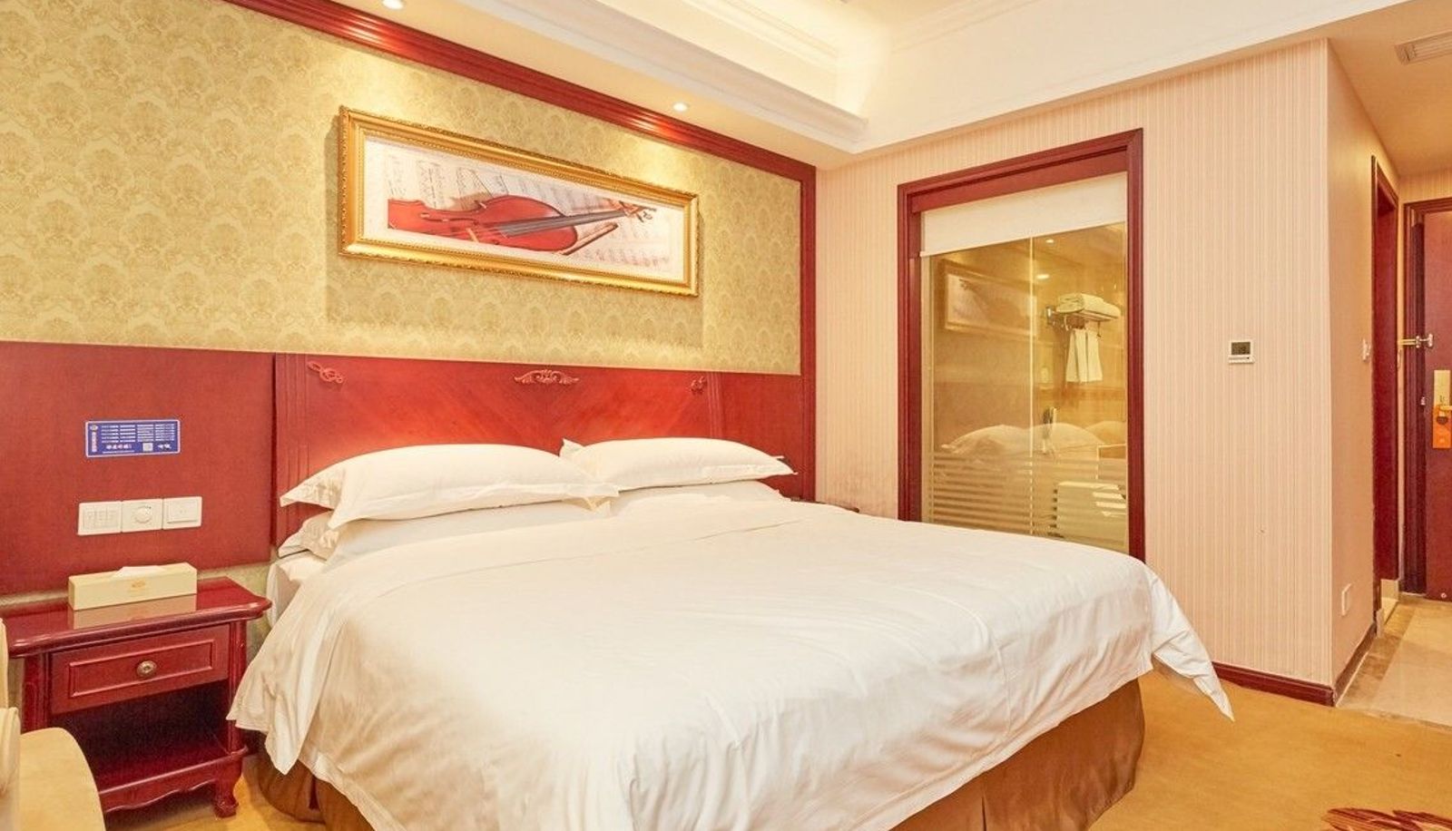 Vista exterior - Vienna Classic Hotel(Shanghai Jinshan Zhangyan Industrial Park Zhongqiao College Hotel) shanghai jinshanwei railway station(Domestic Only)