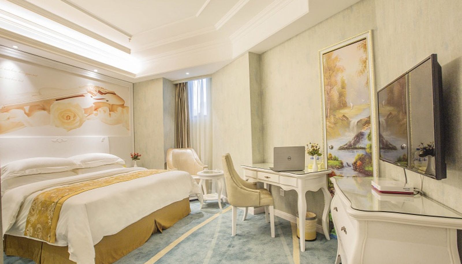 Room - Guiyang)  Jiaxiu Building Vienna Hotel (Airport Road Guiyang airport(Domestic Only)