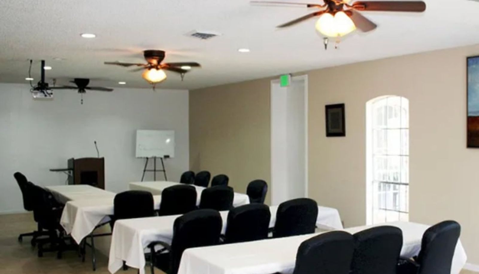 Sala de reuniones - Columbia Lakes Resort Cottages