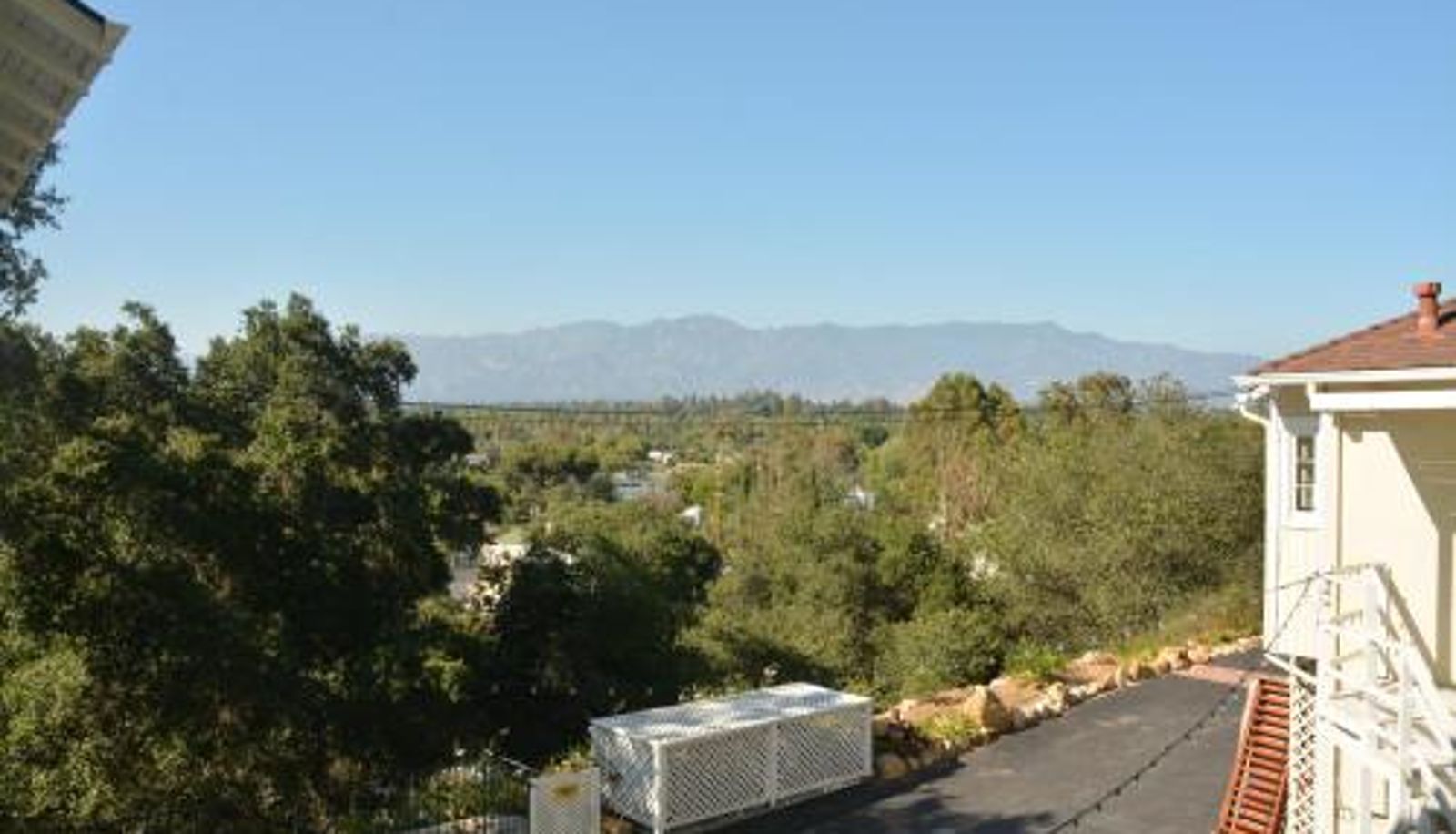 Info - Arroyo Vista Inn