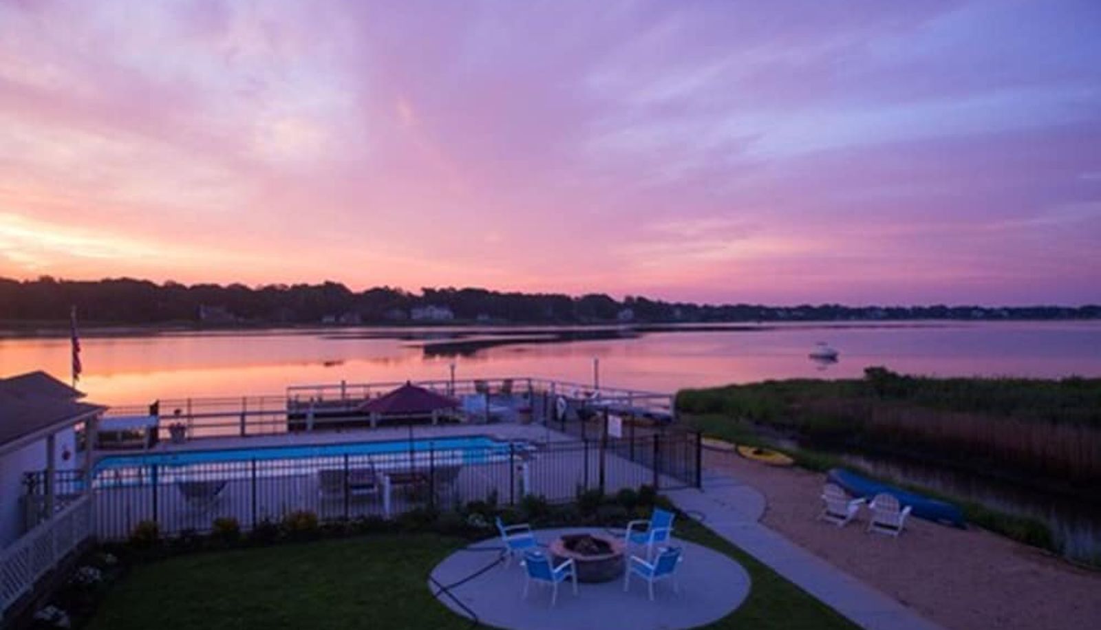 Pool - Bayview Resort