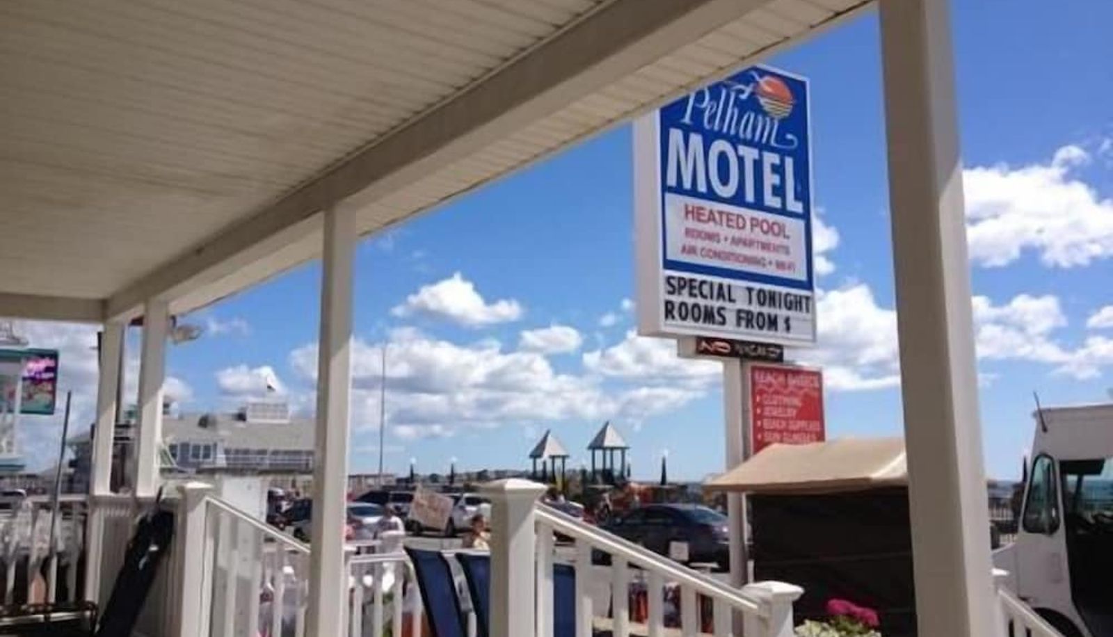 Terrace - The Pelham Resort Motel
