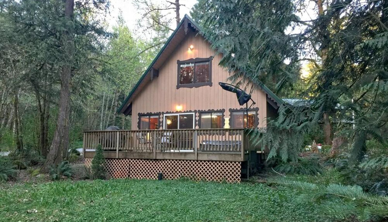 Apartment - 22gs - Hot Tub - Bbq - Pets Ok - Wifi - Sleeps 8 3 Bedroom Home