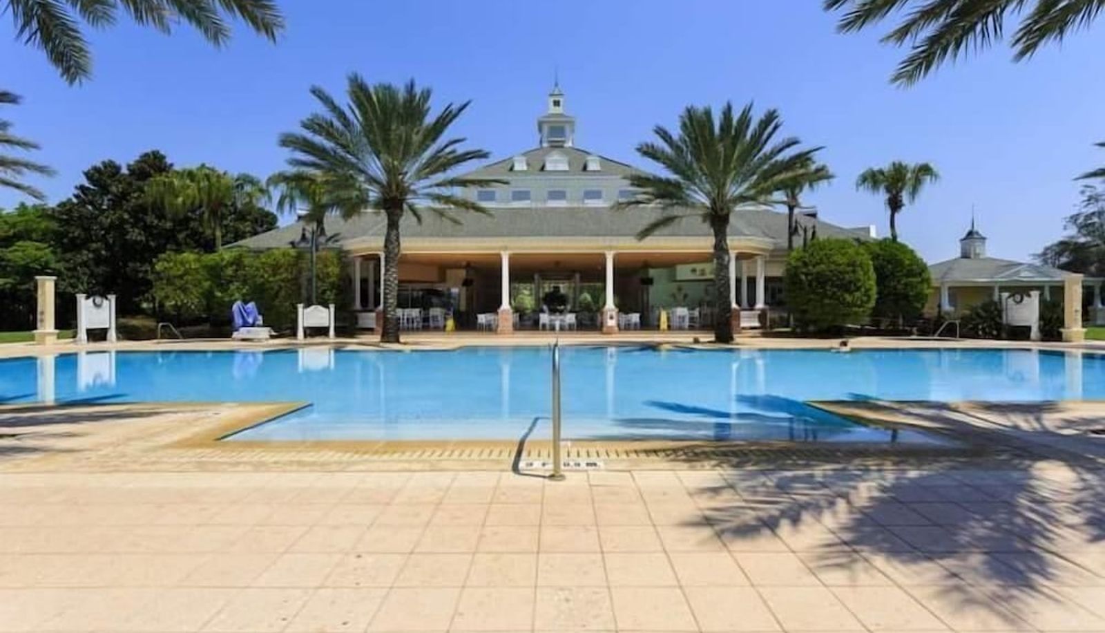 Pool - RVH 215 Centre Court Extravagence