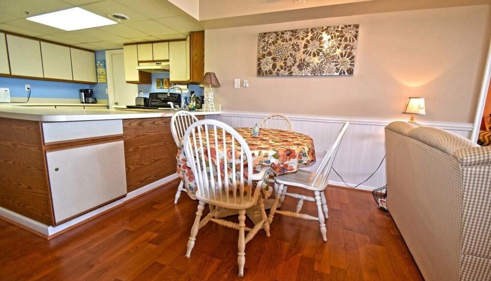 Apartament - Silver Moon 403 2 Br condo by RedAwning