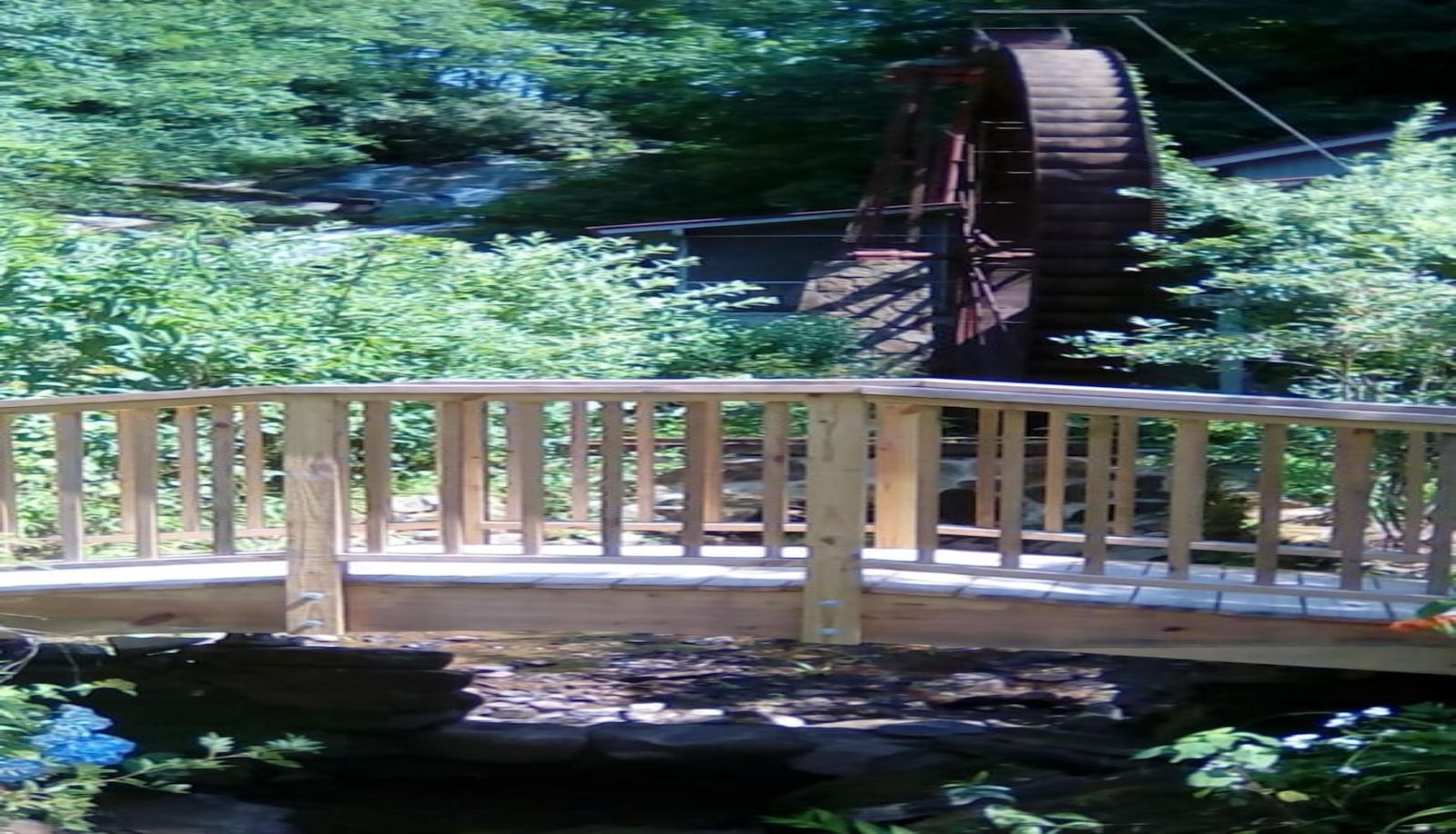 Garten - Sylvan Falls Mill B&B