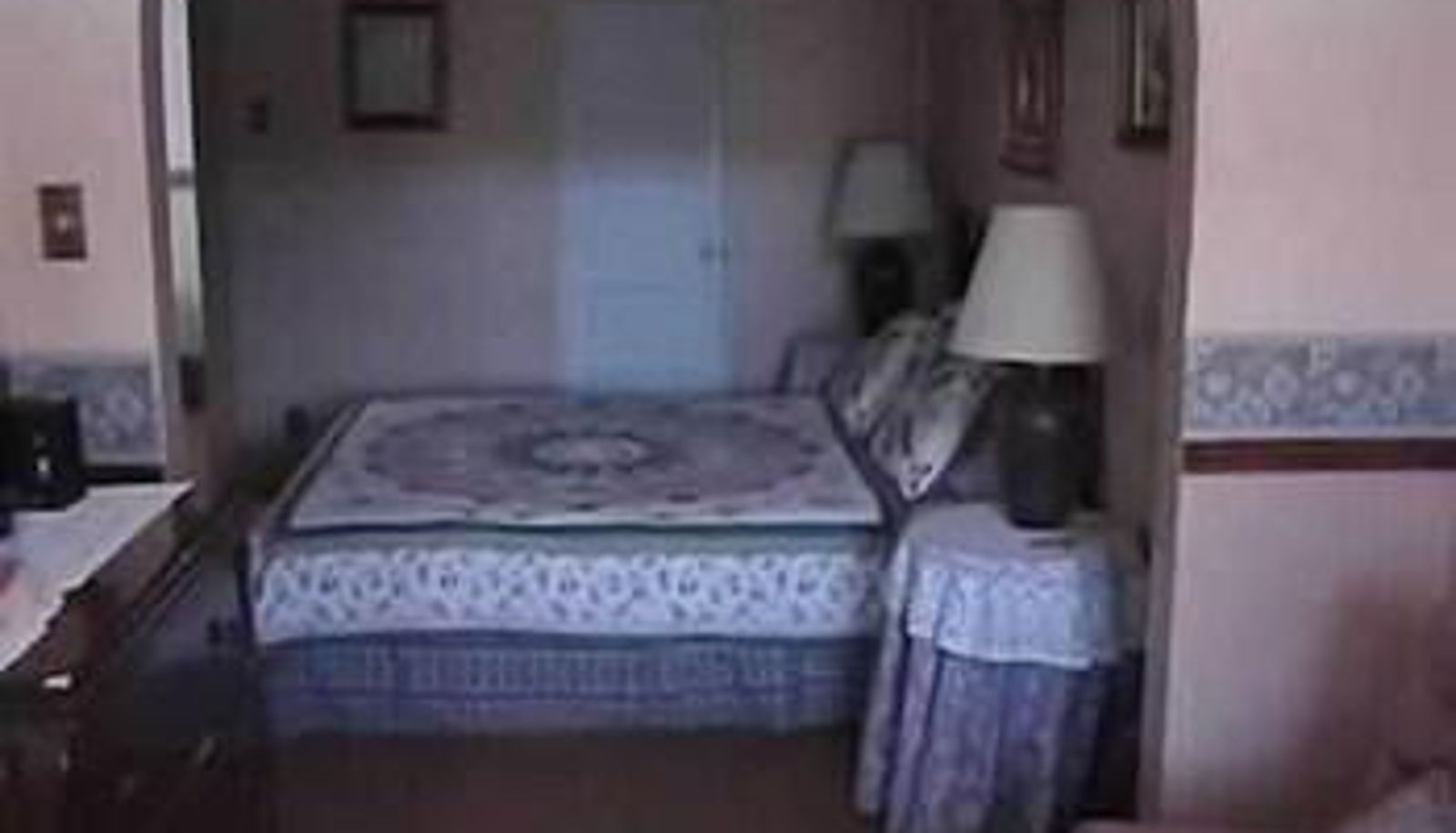 Standard room - School House Inn Bed & Breakfast