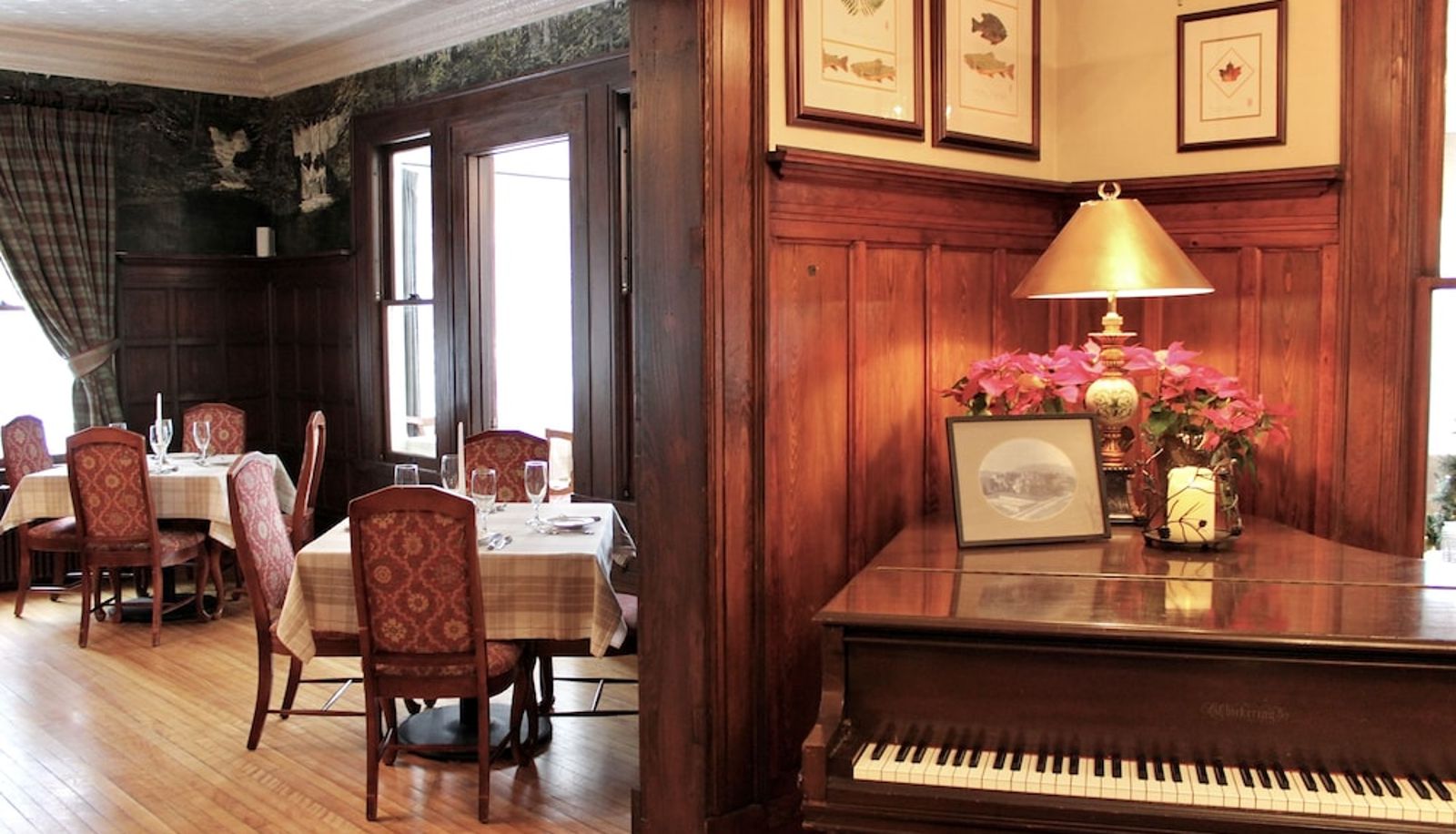 Reception - The Interlaken Inn